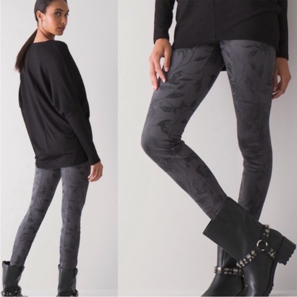 WHBM Runway Legging in Charcoal Gray - Size 10
